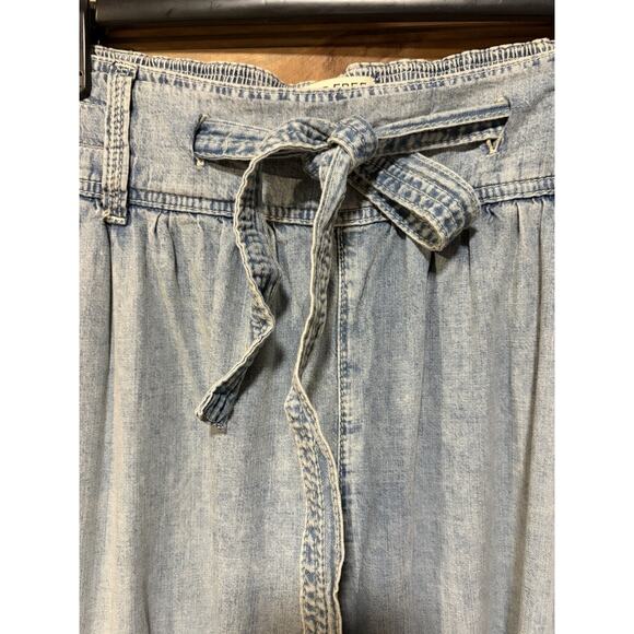 Free People Out Of Office Women’s Wide Leg Cargo Jeans Size M Comfort Boho - Picture 5 of 15